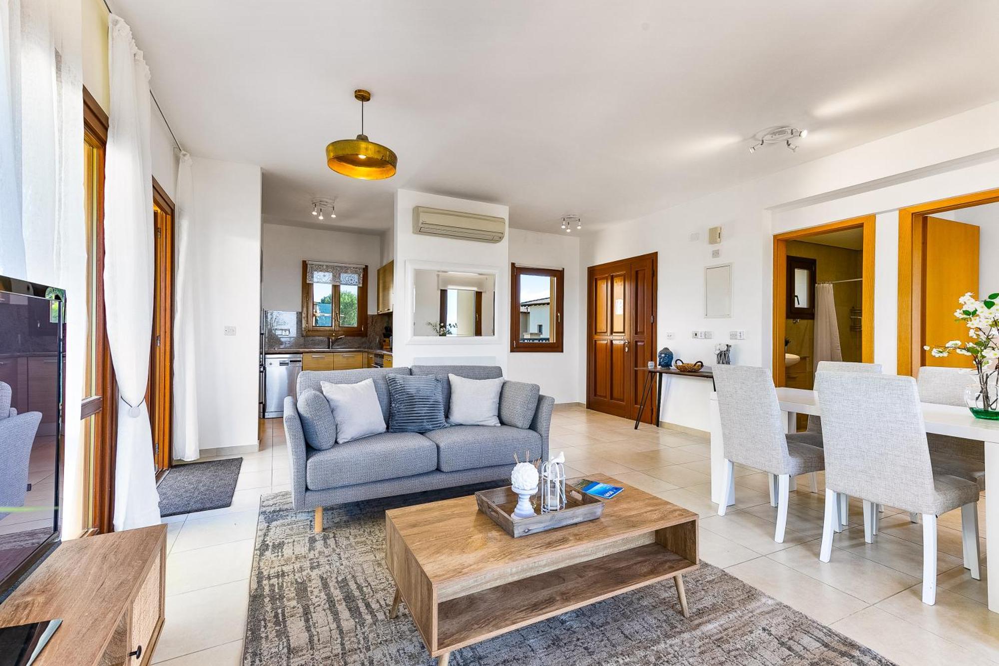 1 Bedroom Apartment Pyrgos With Beautiful Sea And Sunset Views, Aphrodite Hills Resort Kouklia Exterior foto